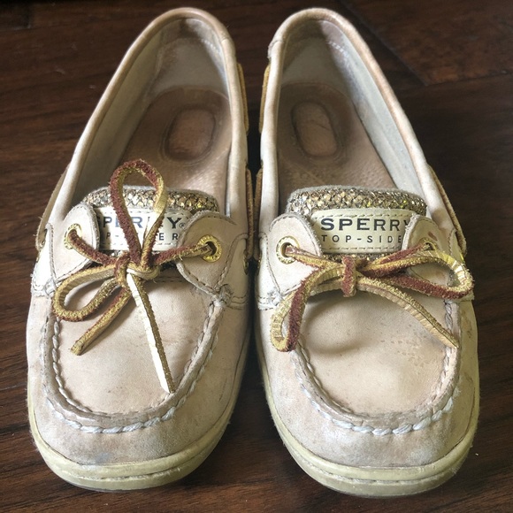 Sperry - Picture 2 of 4